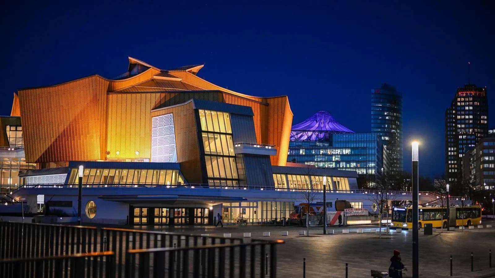 A Berlin Night of Opera with René Barbera, Florian Sempey and Alisa Medvedeva